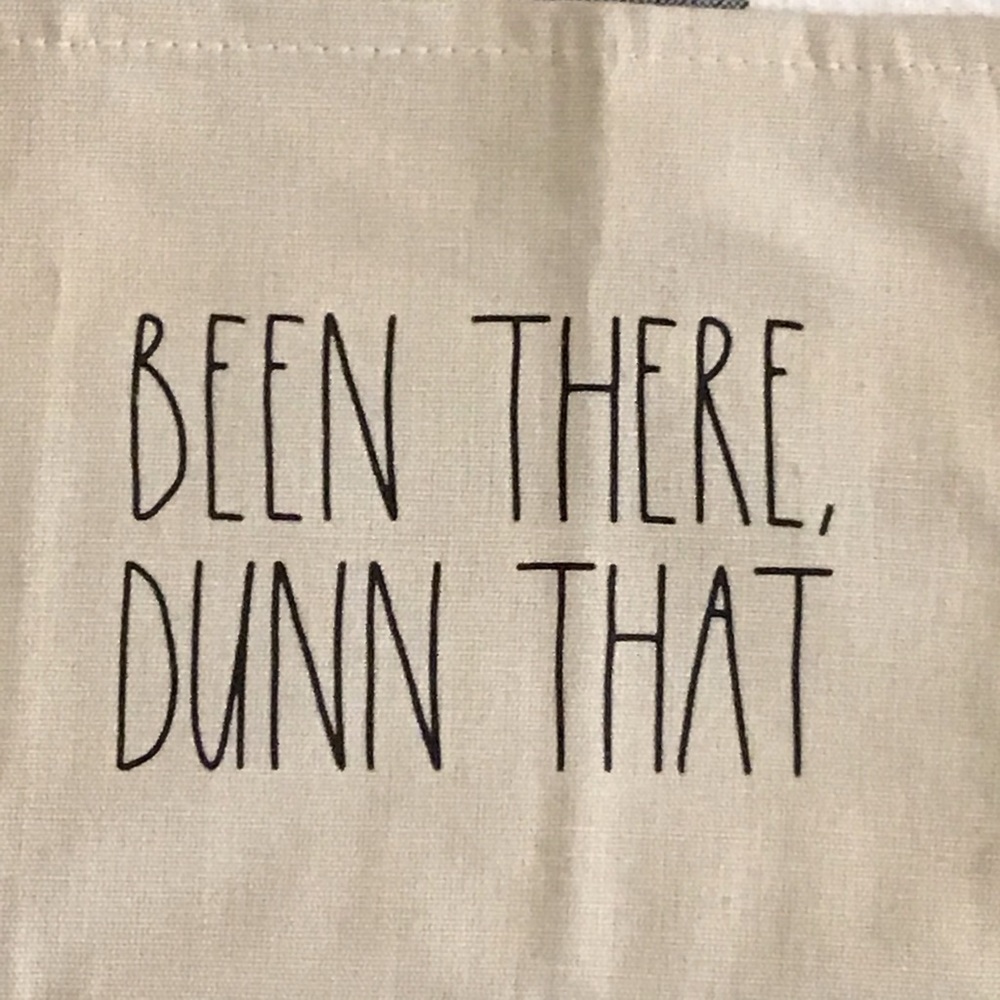 NWT🖤☕️Rae Dunn “Never Dunn” Black Mug & Tea Towel - Picture 5 of 10